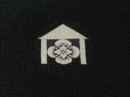 平和屋着物■豪華黒留袖　駒刺繍　飛鶴七宝花文　正絹　逸品　CAAX4013ev