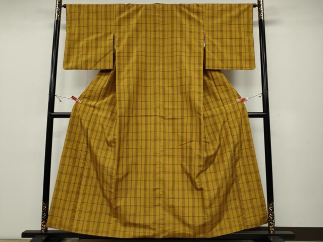 平和屋着物●本場黄八丈 平織 紬 格子柄 正絹 逸品 CAAX4497ut