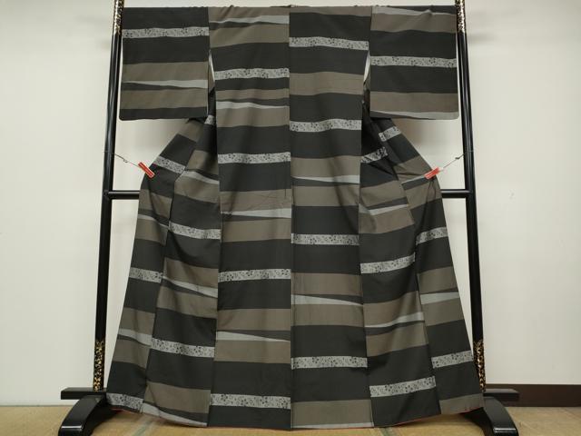 平和屋着物●上質な紬 横段花唐草文 正絹 逸品 CAAX4707ut