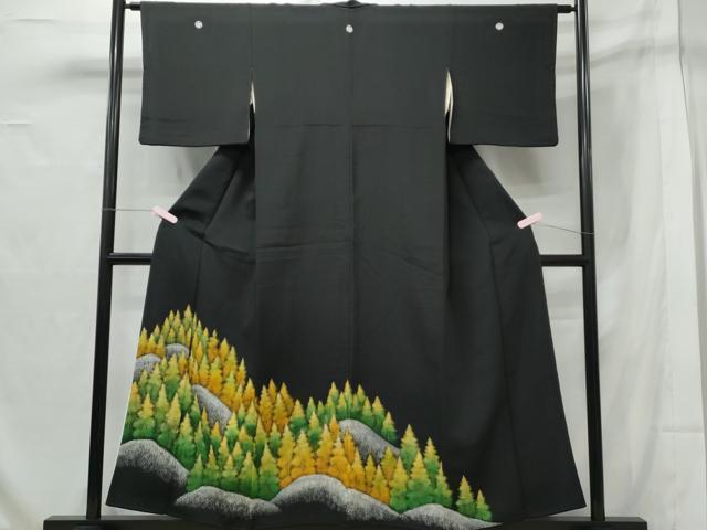 平和屋着物■豪華黒留袖　手描　遠山樹林文　金彩　正絹　逸品　CAAX4995th