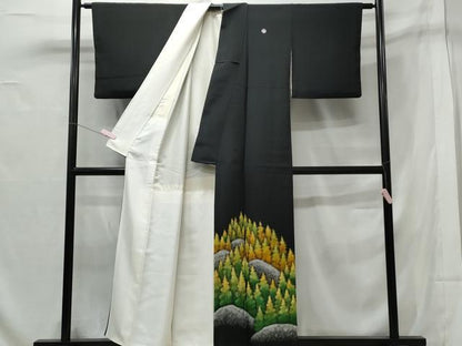 平和屋着物■豪華黒留袖　手描　遠山樹林文　金彩　正絹　逸品　CAAX4995th