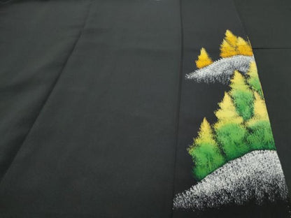 平和屋着物■豪華黒留袖　手描　遠山樹林文　金彩　正絹　逸品　CAAX4995th