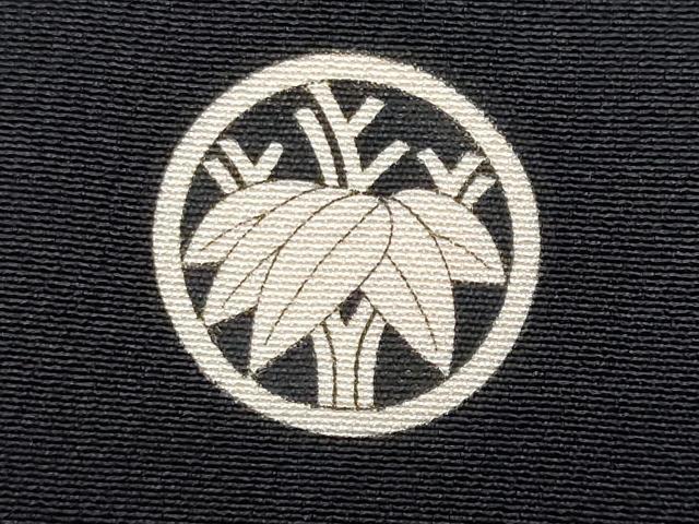 平和屋着物■豪華黒留袖　松青海波　金銀糸　正絹　逸品　CAAX5308fb