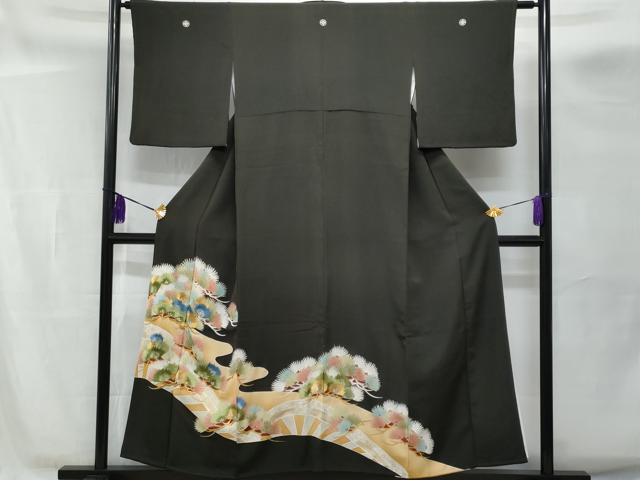 平和屋着物■豪華黒留袖　刺繍　片輪車枝松文　暈し染め　金銀彩　正絹　逸品　CAAX5490fb