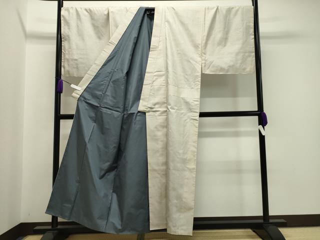 平和屋着物●男性　本場大島紬　アンサンブル　白大島　100亀甲　総詰め　キングサイズ　証紙付き　正絹　逸品　CAAX5676gh