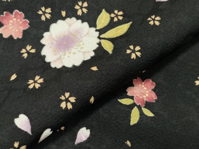 平和屋着物●上質な小紋　雪輪重ね舞梅文　黒地　金彩　鈴乃屋扱い　正絹　逸品　未使用　CAAX5802gh