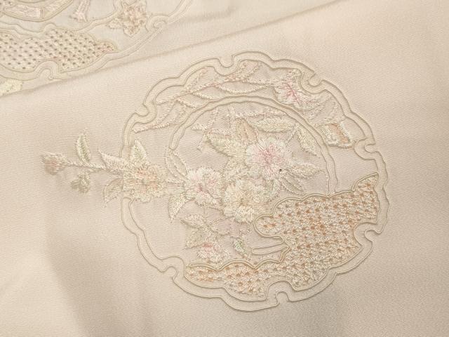 平和屋着物●中国三大刺繍 スワトウ刺繍 総刺繍 長襦袢 袷 雪輪文箱花文 暈し染め 正絹 逸品 未使用 CAAX5820gh
