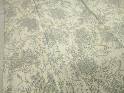 平和屋着物●本場大島紬　白大島　7マルキ　草花文　正絹　逸品　CAAX5852gh