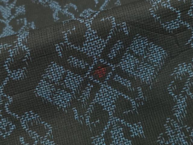 平和屋着物●本場村山大島紬　菱吉祥花文　三越扱い　正絹　逸品　CAAX5883gh