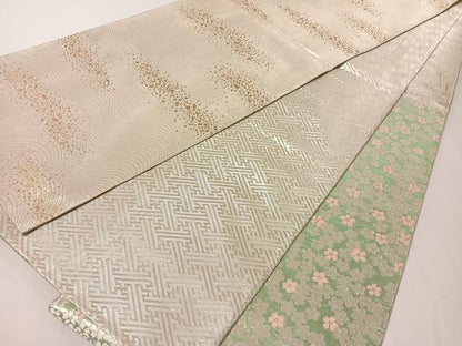 平和屋着物▼日本画の巨匠 加山又造 佐賀錦 六通柄袋帯 桜花図 金銀糸 引箔 正絹 逸品 CAAX6999vp