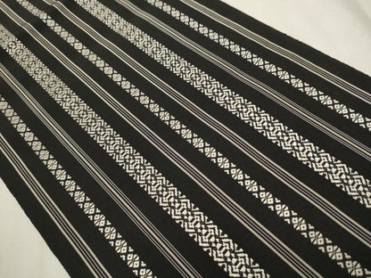 平和屋着物●本場筑前博多織　八寸名古屋帯　一重帯　献上　黒地　正絹　逸品　CAAX7210hy