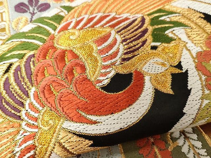 平和屋着物●六通柄袋帯　内裏乃四季紋　黒地　金糸　正絹　逸品　CAAX9248yk