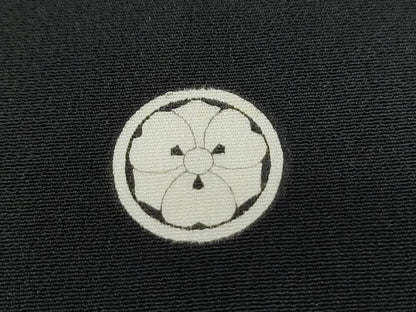 平和屋着物■豪華黒留袖　刺繍　菱花文　金銀彩　正絹　逸品　CAAY0415th