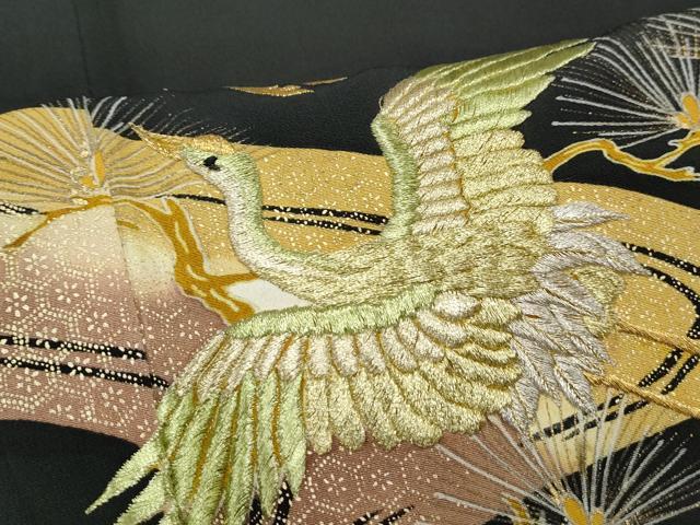 平和屋着物■豪華黒留袖　刺繍　流水飛鶴枝松文　暈し染め　金銀彩　正絹　逸品　CAAY0536th