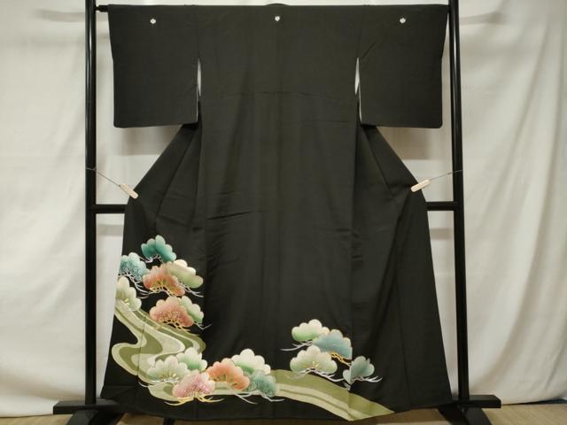 平和屋着物■豪華黒留袖　駒刺繍　松葉文　金銀彩　正絹　逸品　CAAY1971ev