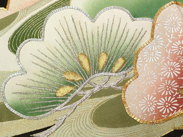 平和屋着物■豪華黒留袖　駒刺繍　松葉文　金銀彩　正絹　逸品　CAAY1971ev