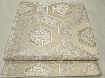 平和屋着物◎六通柄袋帯　唐織　亀甲花文　銀糸　正絹　逸品　CAAY2372in