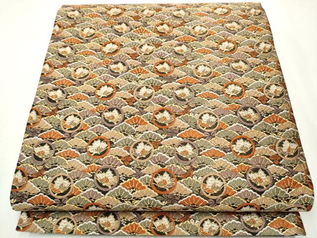 平和屋着物●六通柄袋帯　唐織　松舞蝶丸文　黒地　金糸　鈴乃屋扱い　正絹　逸品　CAAY2534hy 平和屋着物○六通柄袋帯 唐織 松舞蝶丸文 黒地 金糸 鈴乃屋