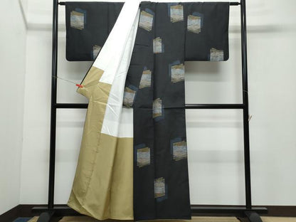 平和屋着物●本場大島紬　7マルキ　色紙重ね文　正絹　逸品　CAAY2821vf