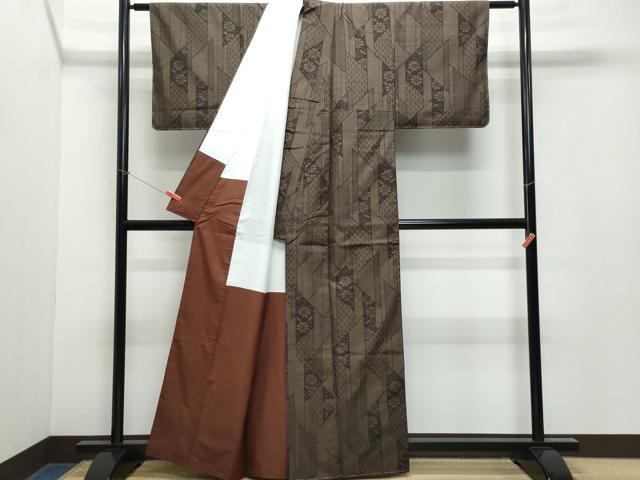 平和屋着物●結城紬　100亀甲　吉祥花唐草文　正絹　逸品　CAAY2851vf