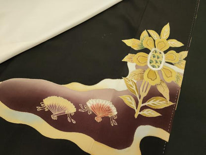 平和屋着物■豪華黒留袖　駒刺繍　桧扇花文　金彩　正絹　逸品　CAAY3379oy