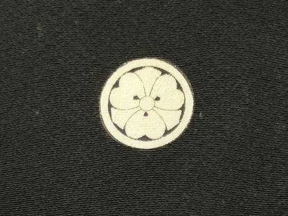 平和屋着物■豪華黒留袖　駒刺繍　流水枝梅松文　金銀彩　正絹　逸品　CAAY3380oy