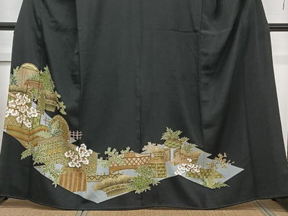 平和屋着物■豪華黒留袖　駒刺繍　風景文　金彩　正絹　逸品　CAAY3761xi