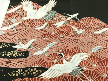 平和屋着物■豪華黒留袖　駒刺繍　飛鶴浜松文　金彩　正絹　逸品　CAAY3814xi