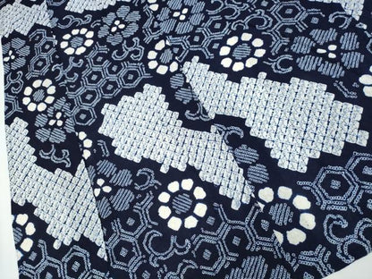 平和屋着物∴夏物 浴衣 有松鳴海絞り 亀甲花唐草文 綿 逸品 CAAY4552ng