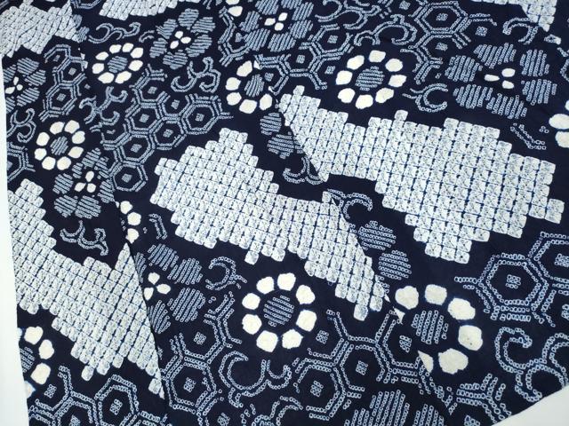 平和屋着物∴夏物 浴衣 有松鳴海絞り 亀甲花唐草文 綿 逸品 CAAY4552ng