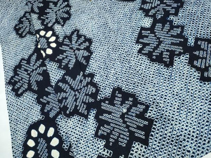 平和屋着物∴夏物 浴衣 有松鳴海絞り 舞葉菊文 綿 逸品 CAAY4589ng