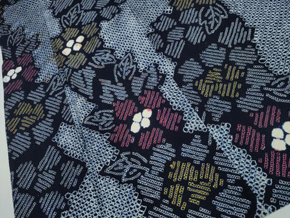 平和屋着物∴夏物 浴衣 有松鳴海絞り 舞花文 綿 逸品 CAAY4652