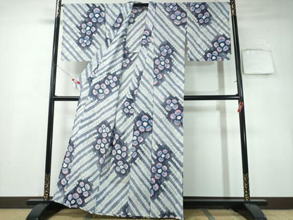 平和屋着物∴夏物　浴衣　有松鳴海絞り　斜線舞花文　綿　逸品　未使用　CAAY4669ng