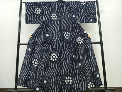 平和屋着物∴夏物 浴衣 有松鳴海絞り 流水舞菊文 綿 逸品 CAAY4777ng