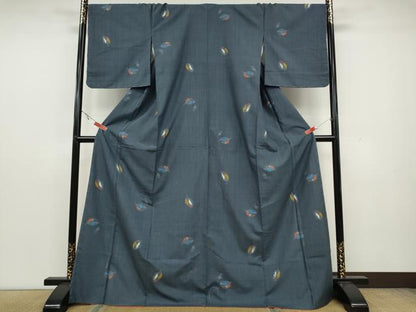 平和屋着物●上質な紬　舞葉文　正絹　逸品　CAAY4857ut