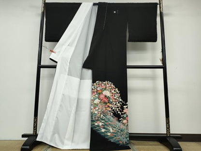 平和屋着物●豪華黒留袖 友禅 作家物 立波陶器花文 暈し染め 正絹 逸品 未使用 CAAY4927ut