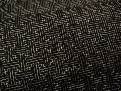 平和屋着物●本場大島紬　龍郷絣　秋名バラ　正絹　逸品　CAAY4990ut