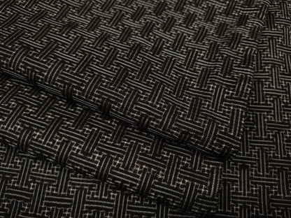 平和屋着物●本場大島紬　龍郷絣　秋名バラ　正絹　逸品　CAAY4990ut