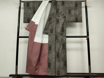 平和屋着物●本場大島紬　9マルキ　短冊重ね吉祥花文　正絹　逸品　CAAY5019ut