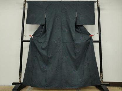 平和屋着物●本場大島紬　7マルキ　吉祥花文　正絹　逸品　CAAY5031ut
