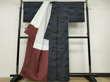 平和屋着物●本場大島紬　7マルキ　雲重ね吉祥文　三越扱い　正絹　逸品　CAAY5042ut