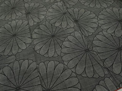 平和屋着物●本場大島紬 9マルキ 舞菊文 正絹 逸品 CAAY5092ut