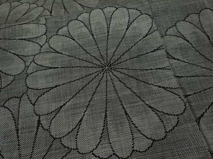 平和屋着物●本場大島紬 9マルキ 舞菊文 正絹 逸品 CAAY5092ut