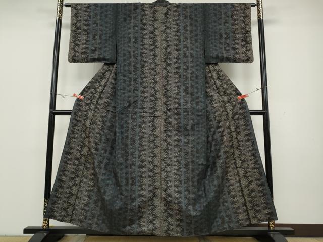 平和屋着物●本場大島紬　7マルキ　草木間道　正絹　逸品　CAAY5096ut