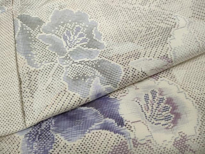 平和屋着物●本場大島紬　白大島　9マルキ　舞花文　総絣　正絹　逸品　CAAY5098ut