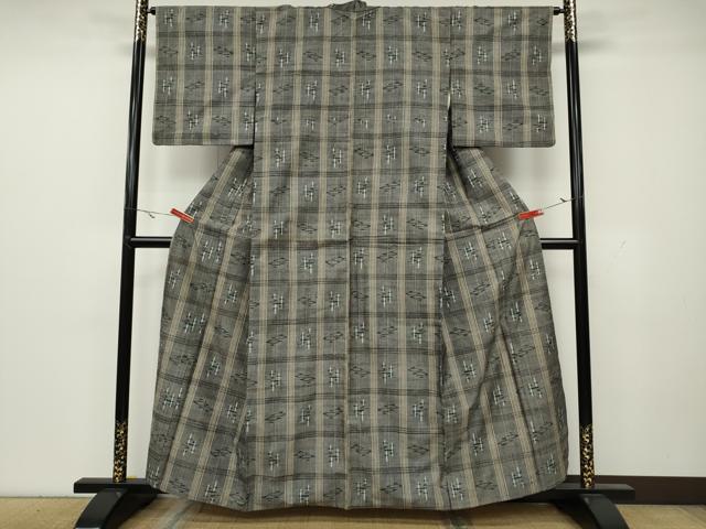 平和屋着物●上質な紬　絣文様　正絹　逸品　CAAY5162ut