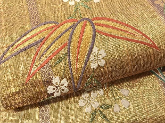 平和屋着物▼佐賀錦　六通柄袋帯　唐織　枝垂れ花笹間道　金糸　正絹　逸品　CAAY6854vp