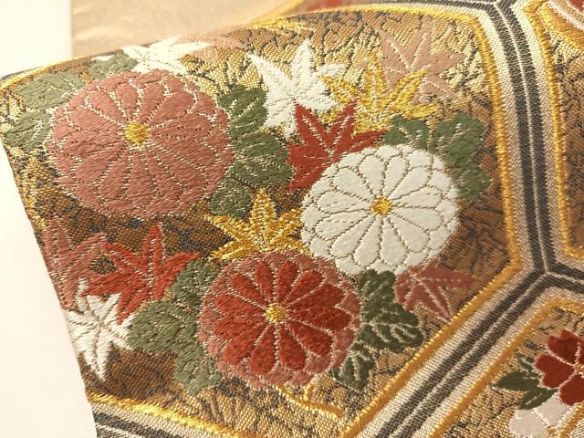 平和屋着物▼六通柄袋帯　唐織　松皮菱亀甲花文　金銀糸　正絹　逸品　CAAY7013vp