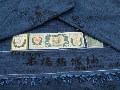平和屋着物▽本場結城紬 単衣 蔦の葉文 証紙付き 正絹 逸品 CAAY7527th