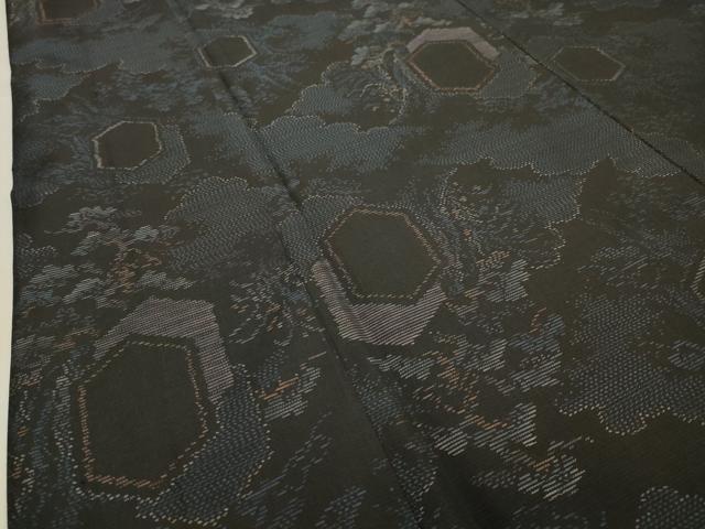 平和屋着物●本場大島紬 雲重ね亀甲松文 正絹 逸品 CAAY8190gh